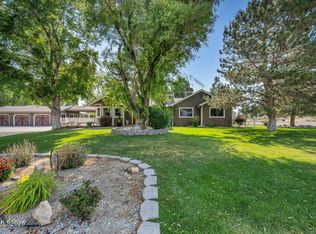 1600 E Valley Rd, Gardnerville, NV 89410