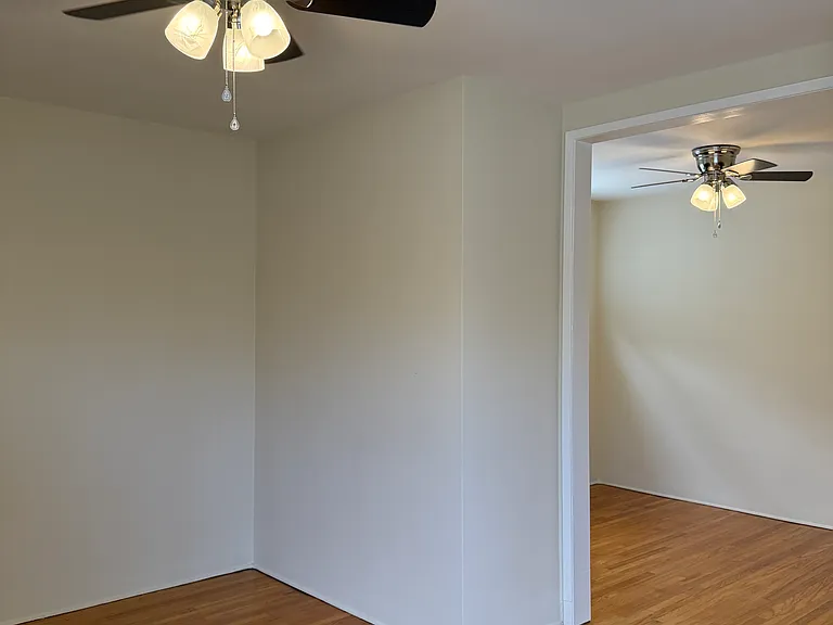 100 Mira Mar Ave — Photo 7
