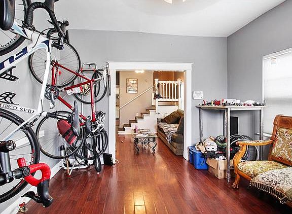 3rd image of 3104 Orleans Ave