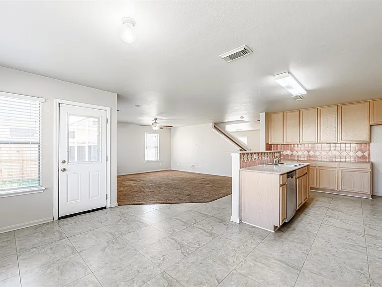 20926 Kenna Cove Ln — Photo 27