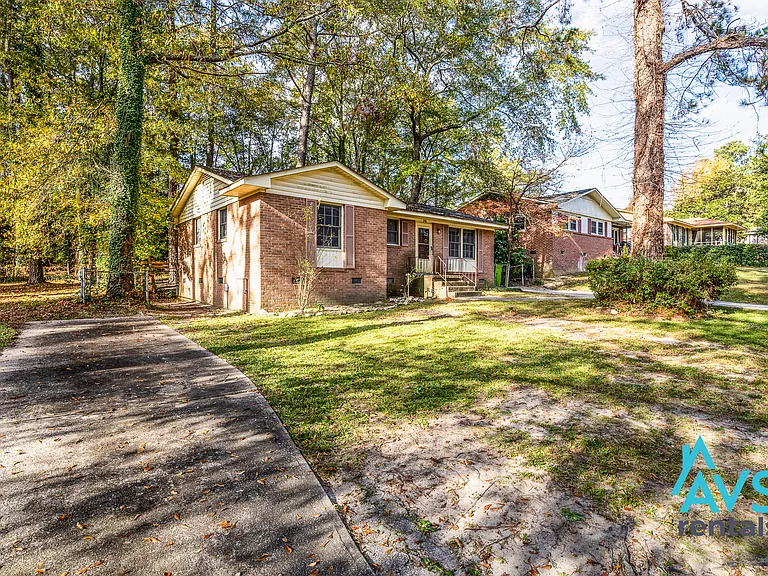 908 Woodale Cir — Photo 20