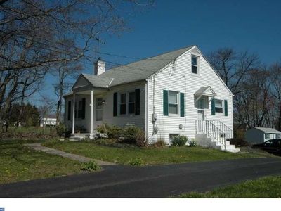 1989 Almshouse Rd, Jamison, PA, 18929