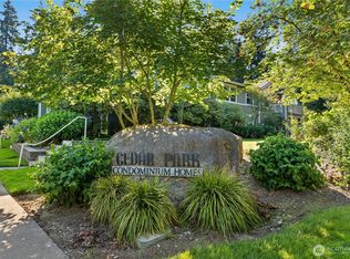 10500 221st Ln NE UNIT 202, Redmond, WA