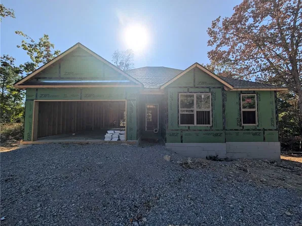 7 Fields Ln, Bella Vista, AR 72715