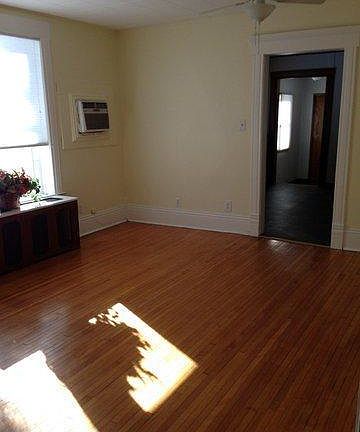 4th image of 123 N 2nd Ave
