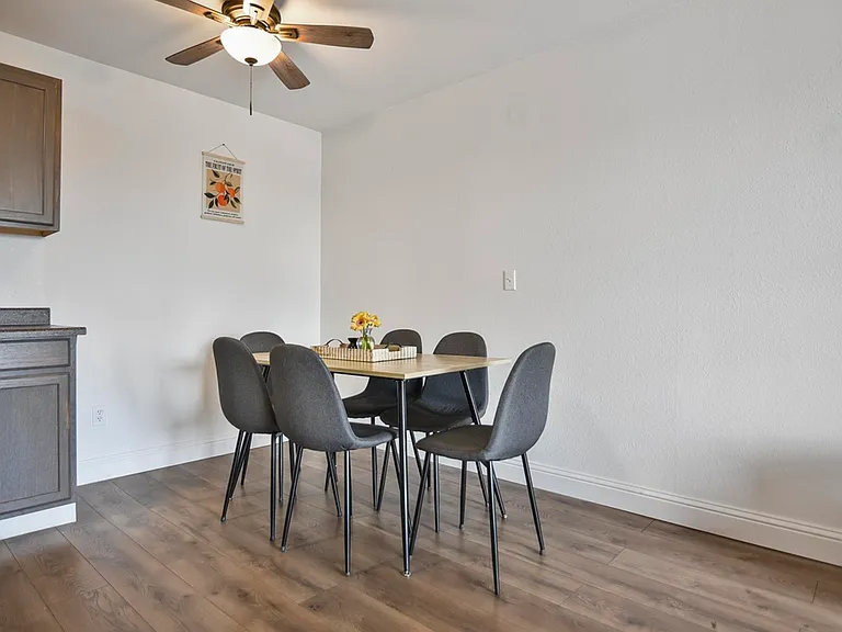 1645 NE Merman Dr #B101 — Photo 6