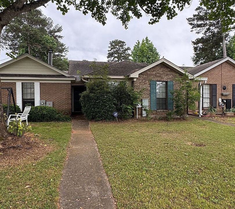 1st image of 5926 Carmel Dr