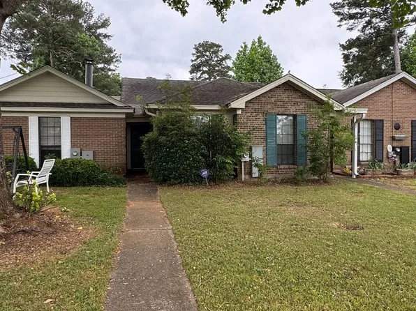 5926 Carmel Dr, Montgomery, AL 36117