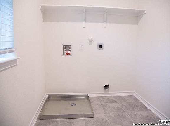 3rd image of 4955 Usaa Blvd #29