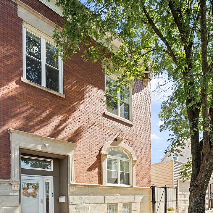 1st image of 1911 N Lawndale Ave