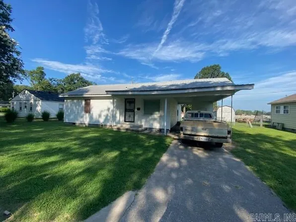 105 Nathan Dr E, Wynne, AR 72396