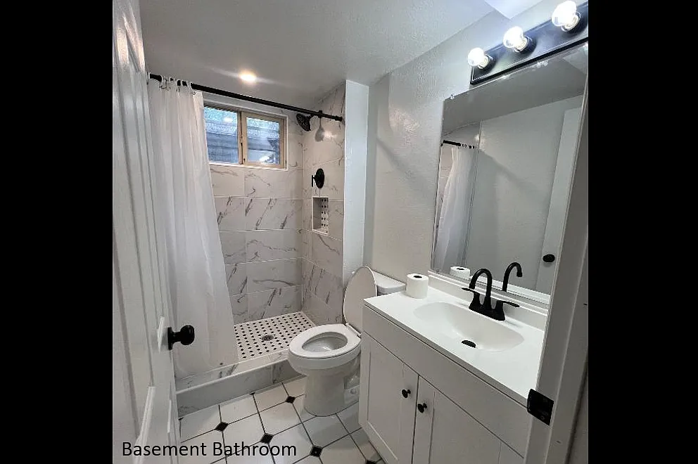 4 bed, 1685 sqft, $2,245 — Photo 1