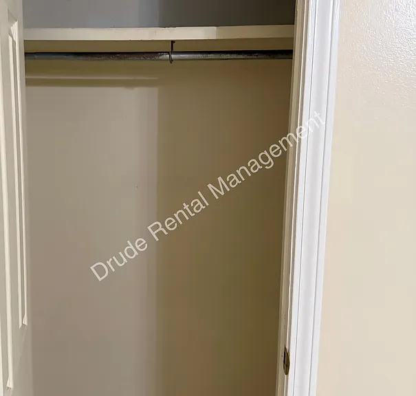 44068 S Baptist Rd — Photo 6