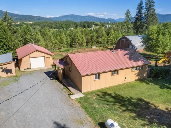 1065 Spades Rd, Sagle, ID 83860