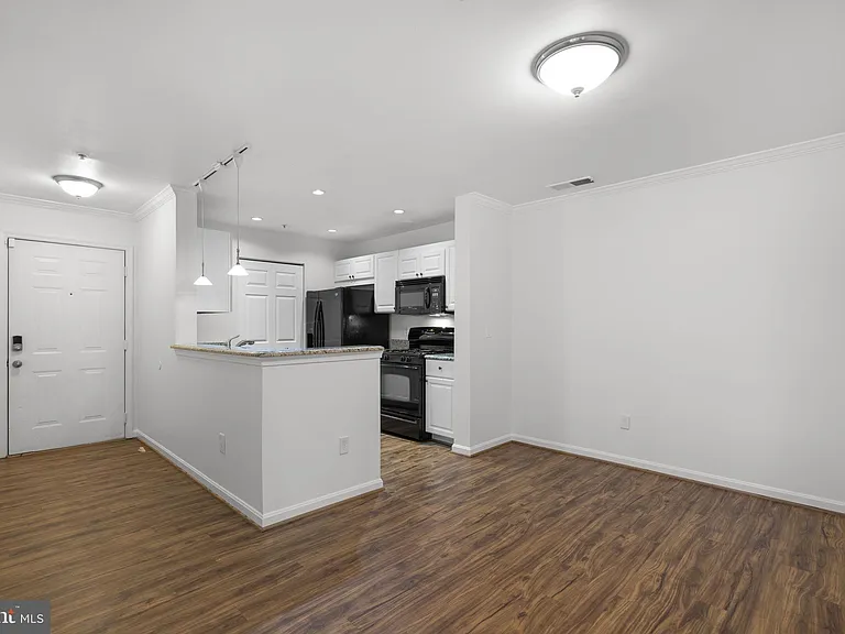 14162 Cuddy Loop #104 — Photo 11