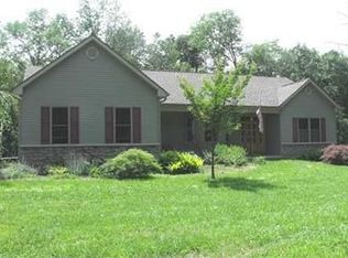 8109 Winchester Southern Rd, Stoutsville, OH 43154