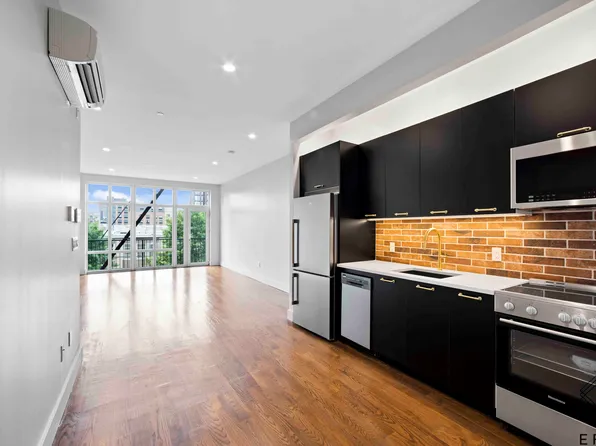 97 Varet Street image 1 of 15