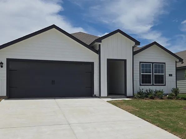 236 Whispering Pine Dr, Royse City, TX 75189