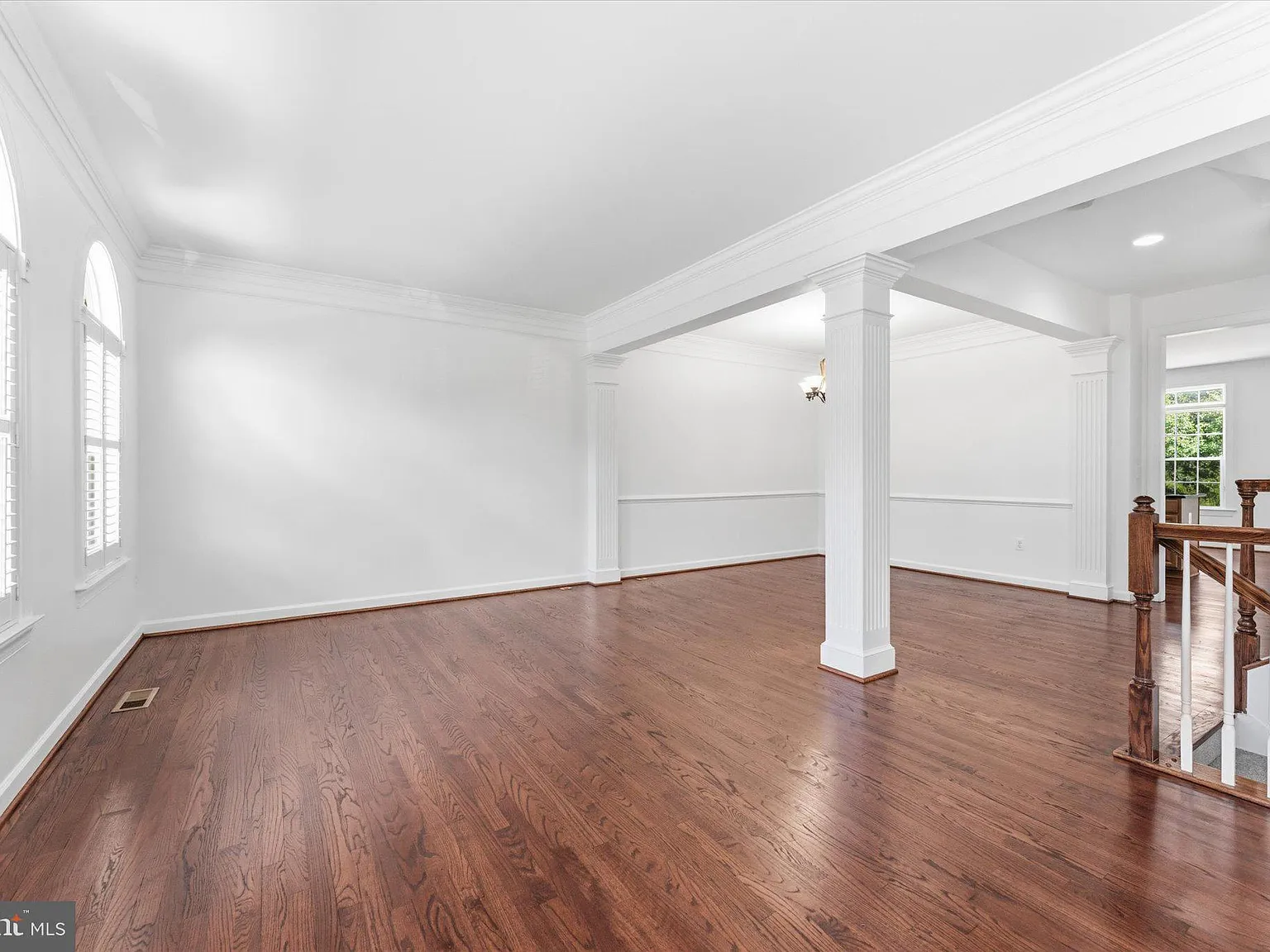 3 bed, 4.0 bath, 2601 sqft, $3,350 — Photo 4