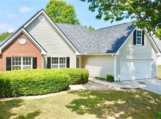 4035 Brushymill Ct, Loganville, GA 30052