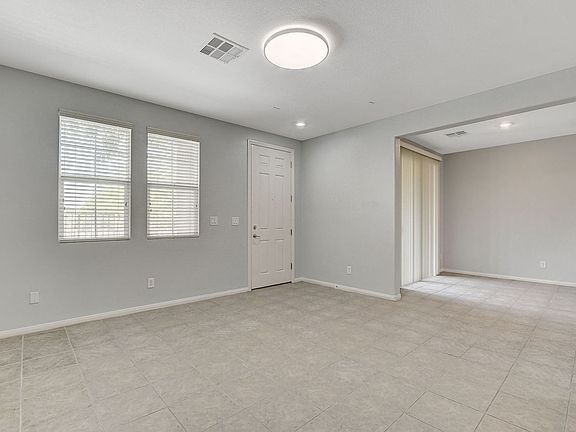 5th image of 8409 Insignia Ave Unit 103