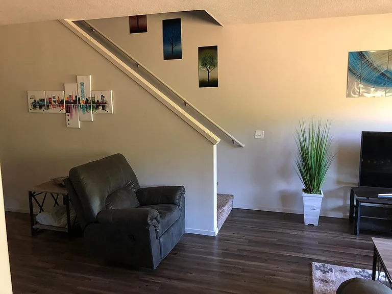 1418 NE 83rd Dr — Photo 8