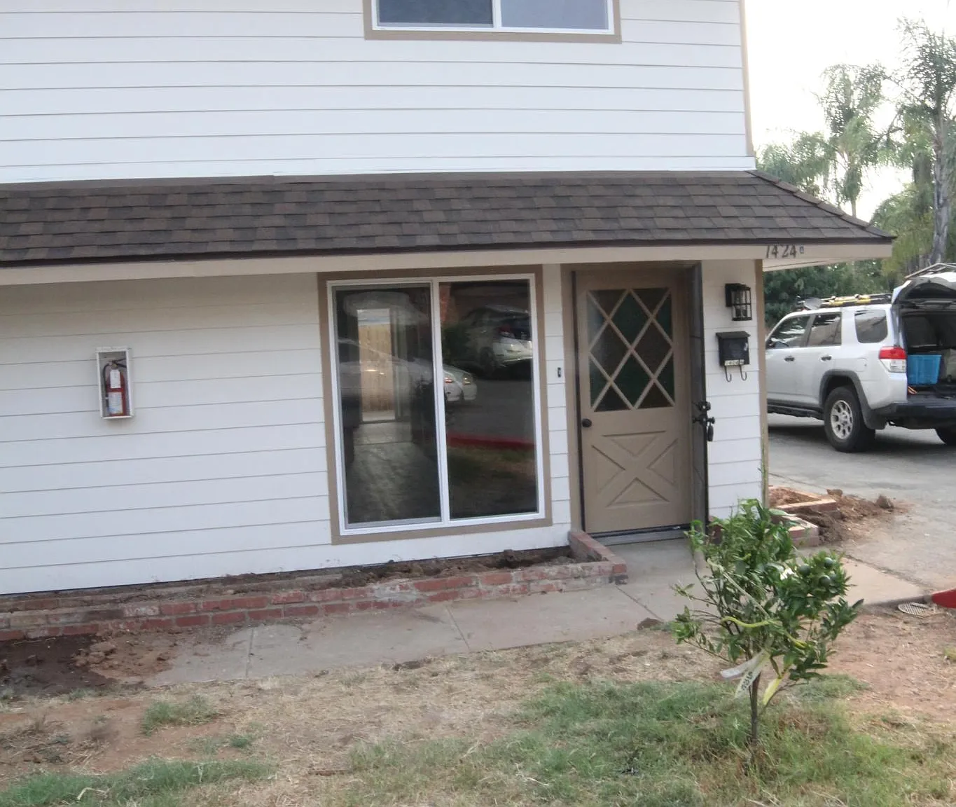 2 bed, 1.5 bath, 1140 sqft, $2,750 — Photo 2