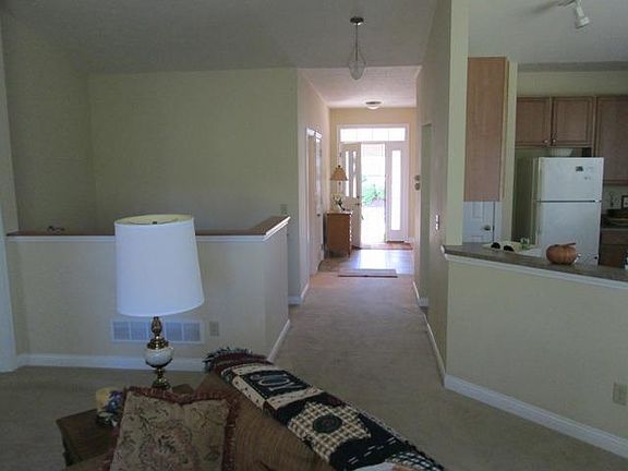 5th image of 5435 Woodlands Path Ln