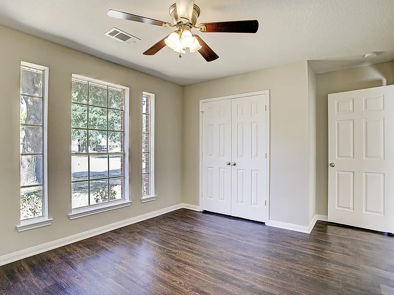 6506 Larissa Cir — Photo 19