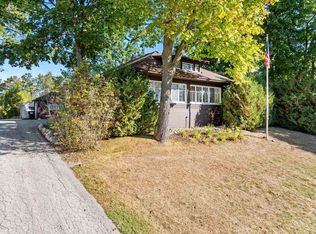 140 W Summit St, Harbor Springs, MI 49740
