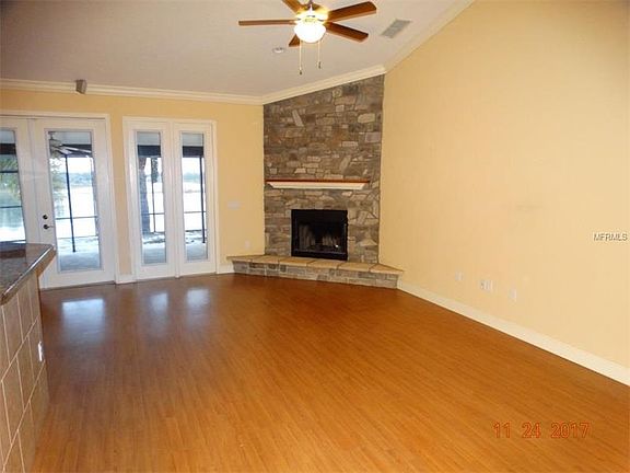 3rd image of 2720 Welton Cir