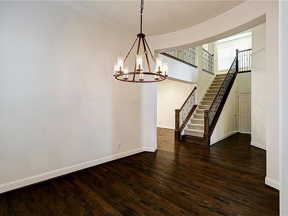 5th image of 941 Tumbleweed Dr