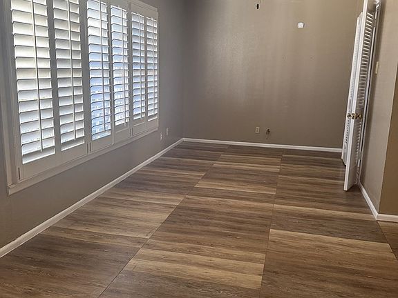 3rd image of 3310 Camarie Ave