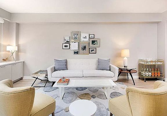 4th image of 245 E 80th St APT 3K