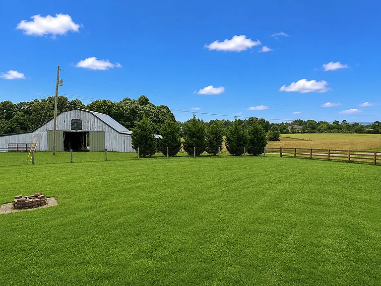 278 Highland Ridge Dr — Photo 3
