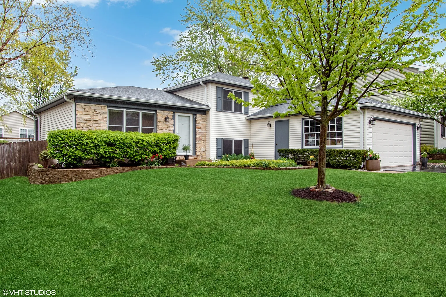 1504 Coral Reef Way photo 1