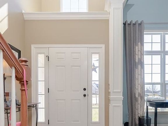 2nd image of 734 Nola Dr