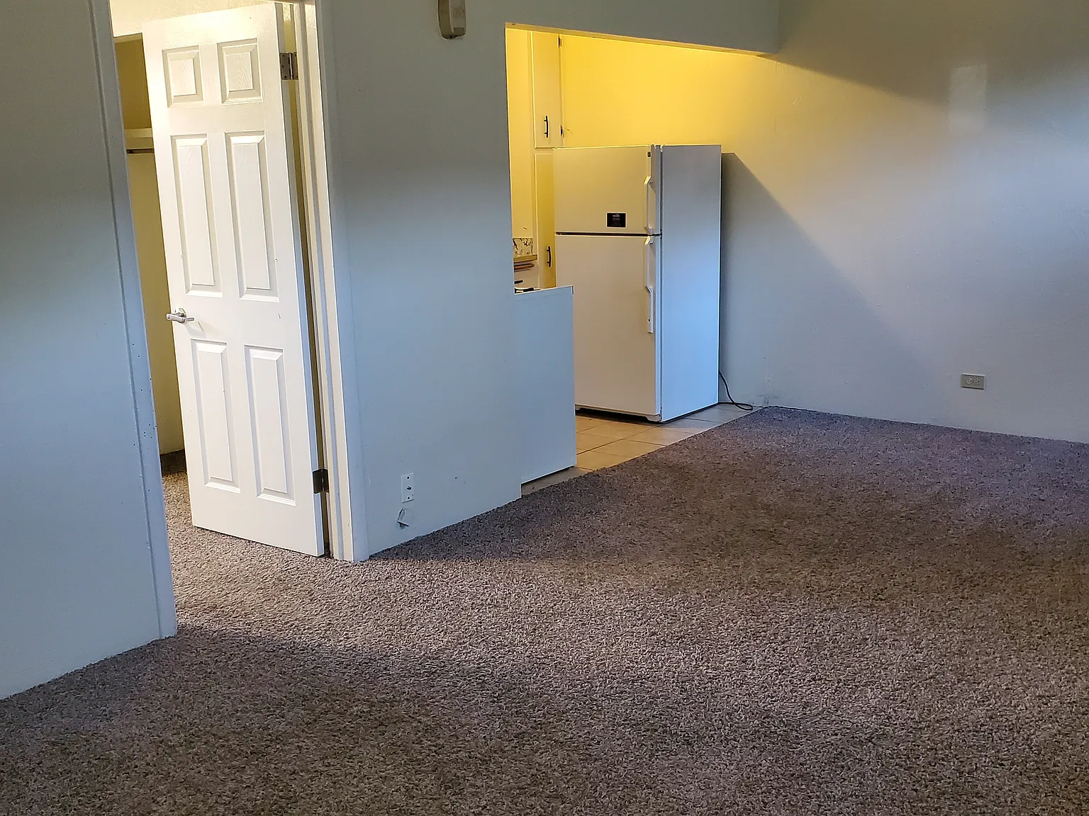 1 bed, 780 sqft, $1,050 — Photo 3