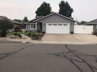1171 Marilee St, Central Pt, OR 97502
