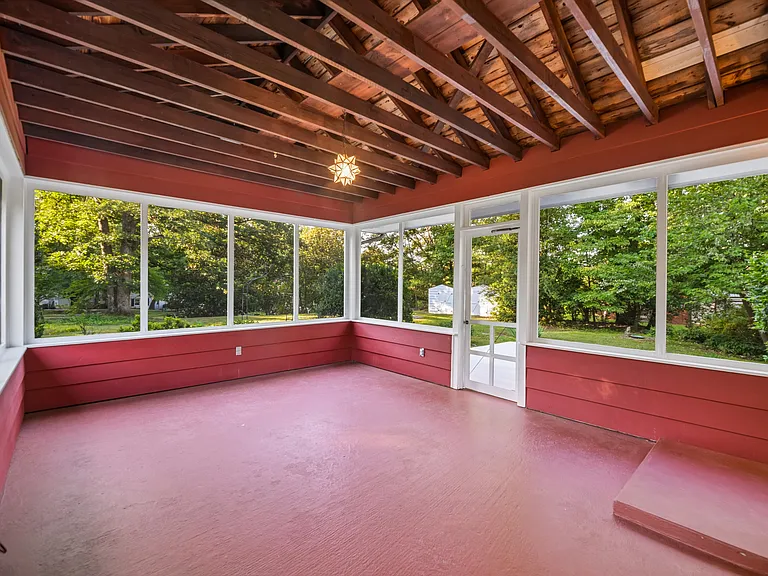 1106 Westbriar Ct NE — Photo 30