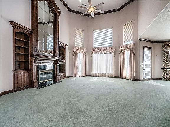 4th image of 10724 Chardonnay Dr