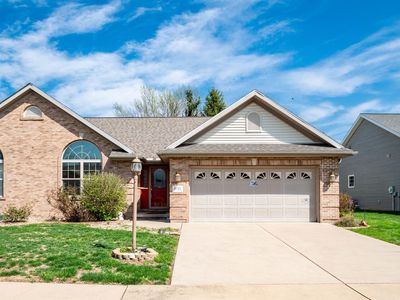 3725 W Eagle Point Dr, Peoria, IL, 61615