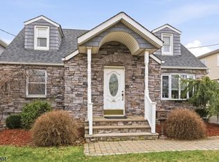 145 Canterbury Ave, North Arlington Boro, NJ 07031