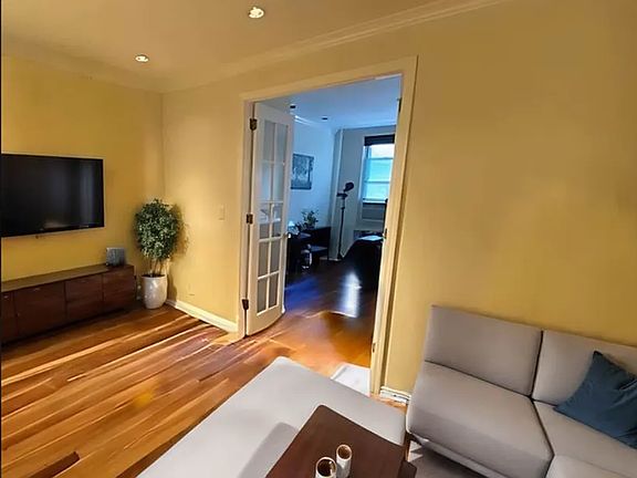 2nd image of 208 E 34th St #3C