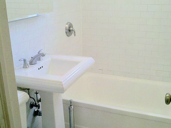 2nd image of 10 Downing St APT 3E