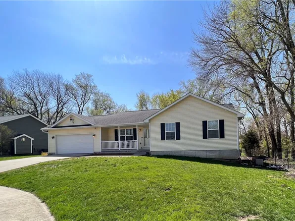 1717 Court St, Adel, IA 50003