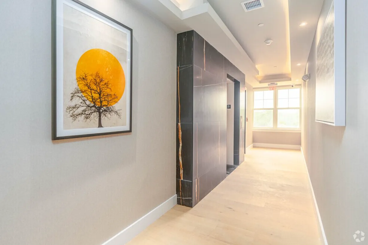 2 bed, 950 sqft, $2,750 — Photo 4