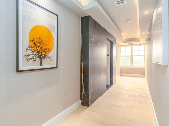 4th image of 327 Totowa Rd #207
