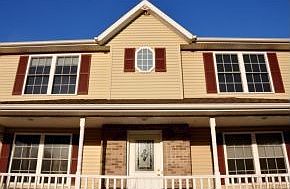 3rd image of 1201 W Wren Cir