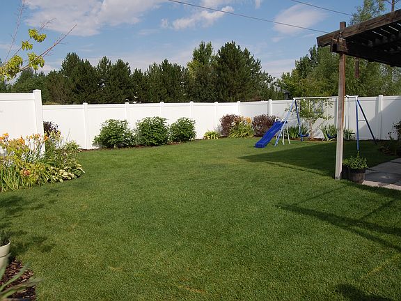 4th image of 680 Meppen Dr #32